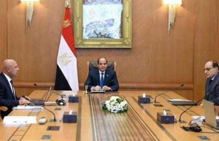 الرئيس السيسي يتابع الجهود الجارية لتوطين صناعة معدات ووسائل النقل