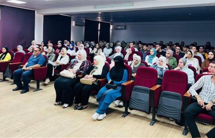 لقاء مفتوح بين رئيس جامعة الدلتا التكنولوجية ...