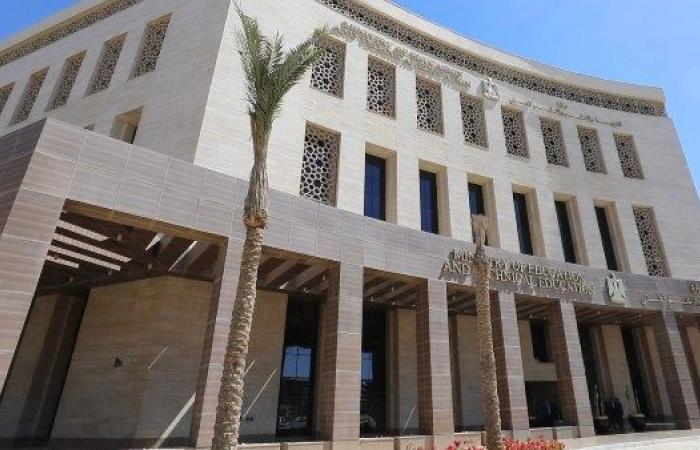 متى هو موعد إجازة نصف العام 2025 في المدارس والجامعات؟.. اعرف رد الوزارة