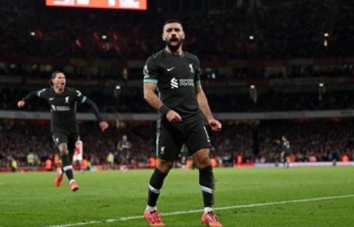 محمد صلاح يقود تشكيل الريدز في مواجهة أستون فيلا بالدوري الإنجليزي