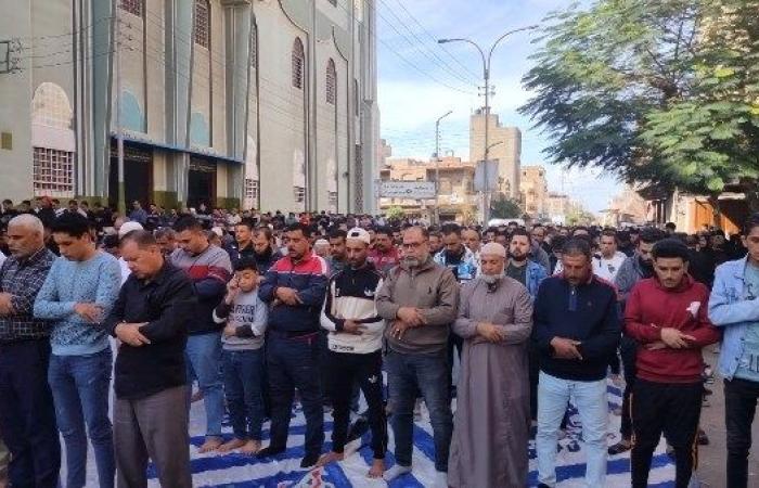 البلد كلها في الجنازة.. تشييع جثامين ضحـايا حادث طريق المطرية بورسعيد