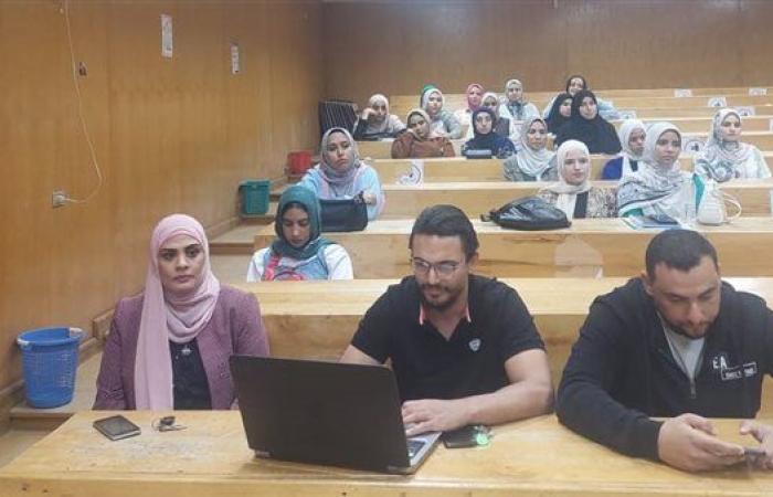 جامعة الفيوم تواصل فعاليات مبادرة التحول الرقمي بكلية الآثار