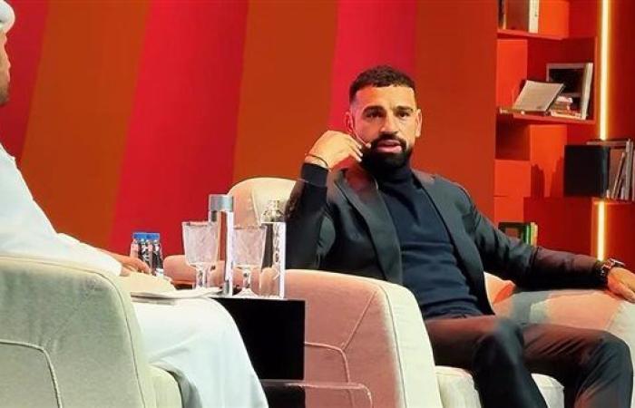 محمد صلاح: سأكتب سيرتي الذاتية قريباً.. والدوري الإنجليزي الأفضل في العالم