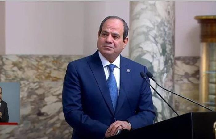 مصطفى بكري: الرئيس السيسي يواجه الشائعات بحكمة ويواصل بناء مصر الحديثة