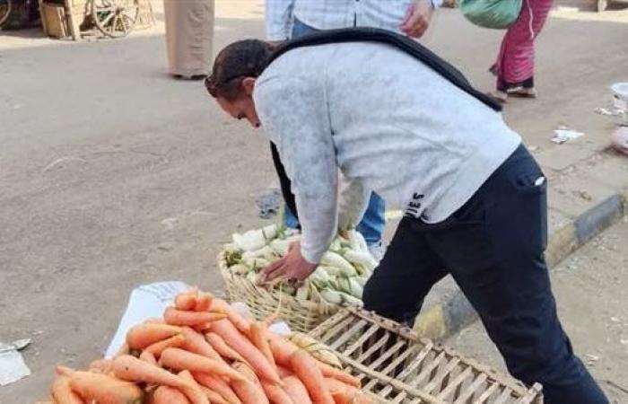 رئيس مدينة مطاي يتابع حملات الإشغالات ويوجه باستمرارها