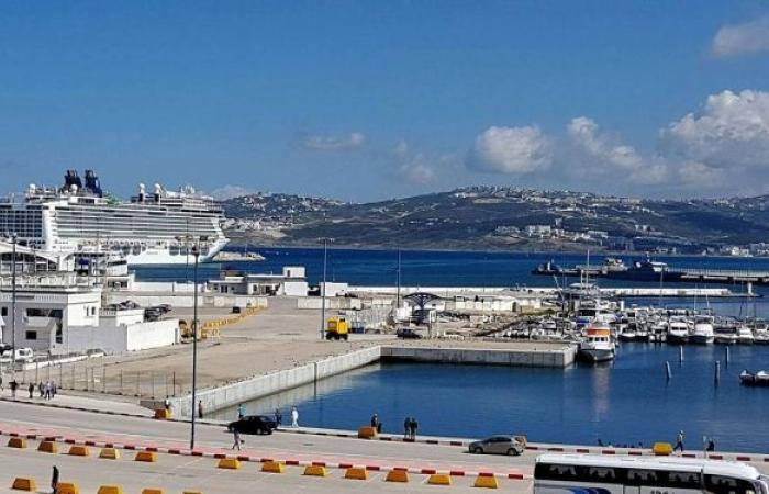 تنافس قوي بين شركات بحرية إسبانية على المغرب