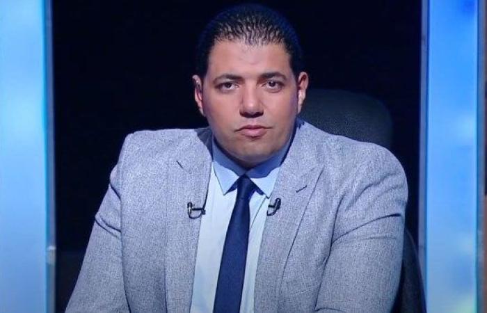 أستاذ أدب عبري: زوجة نتنياهو تُشارك في حكم دولة الاحتلال