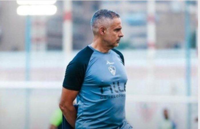 مفاجأة.. جوميز يبلغ إدارة الزمالك بالرحيل عن الفريق