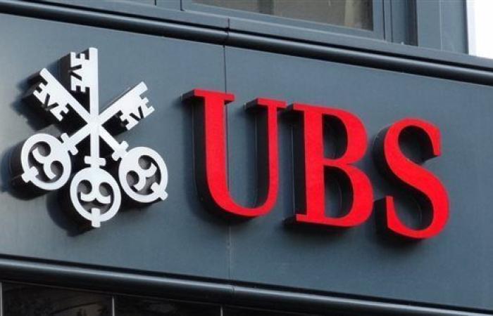 بنك UBS: فرض تعريفة جمركية أمريكية بنسبة 10% على واردات منطقة اليورو يؤثر على النمو