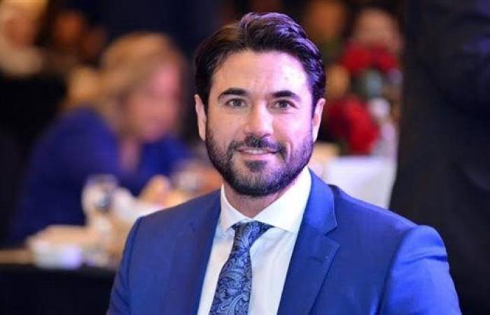 أحمد عز "جان السينما المتمرد على وسامته"