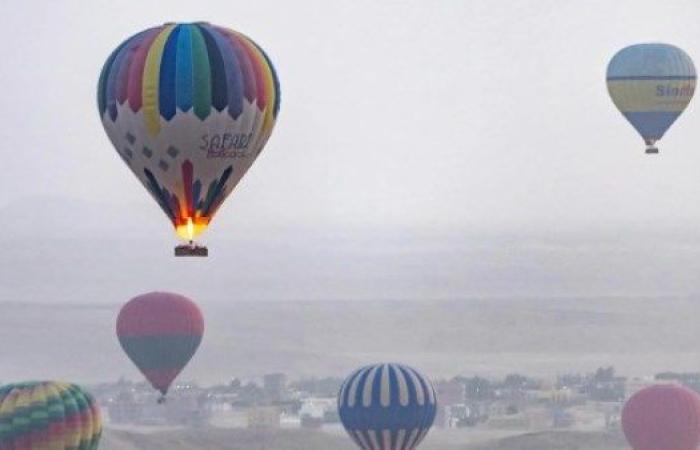 تحليق 145 رحلة بالون طائر على مدار يومين بالبر الغربى فى الأقصر