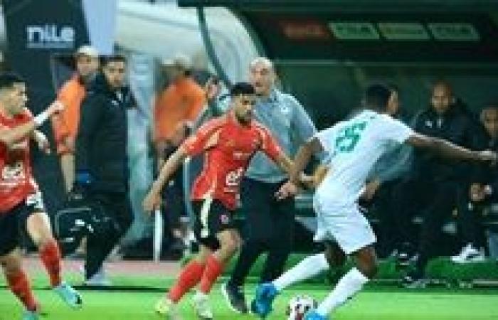 الأهلي يهزم المصري بثنائية ويتساوى مع الزمالك فى صدارة الدوري