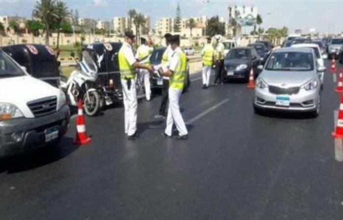 حملات مرورية مكثفة لرصد المخالفات بمحاور القاهرة والجيزة