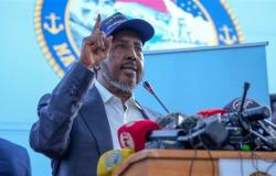 شيخ محمود يشكر تركيا على حمايتها للمياه الإقليمية الصومالية