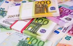 سعر اليورو أمام الجنيه المصري في تعاملات اليوم الجمعة 26-4-2024