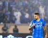 شاهد | مهاجم الهلال لمشجع نصراوي: وظيفتي تسجيل الأهداف